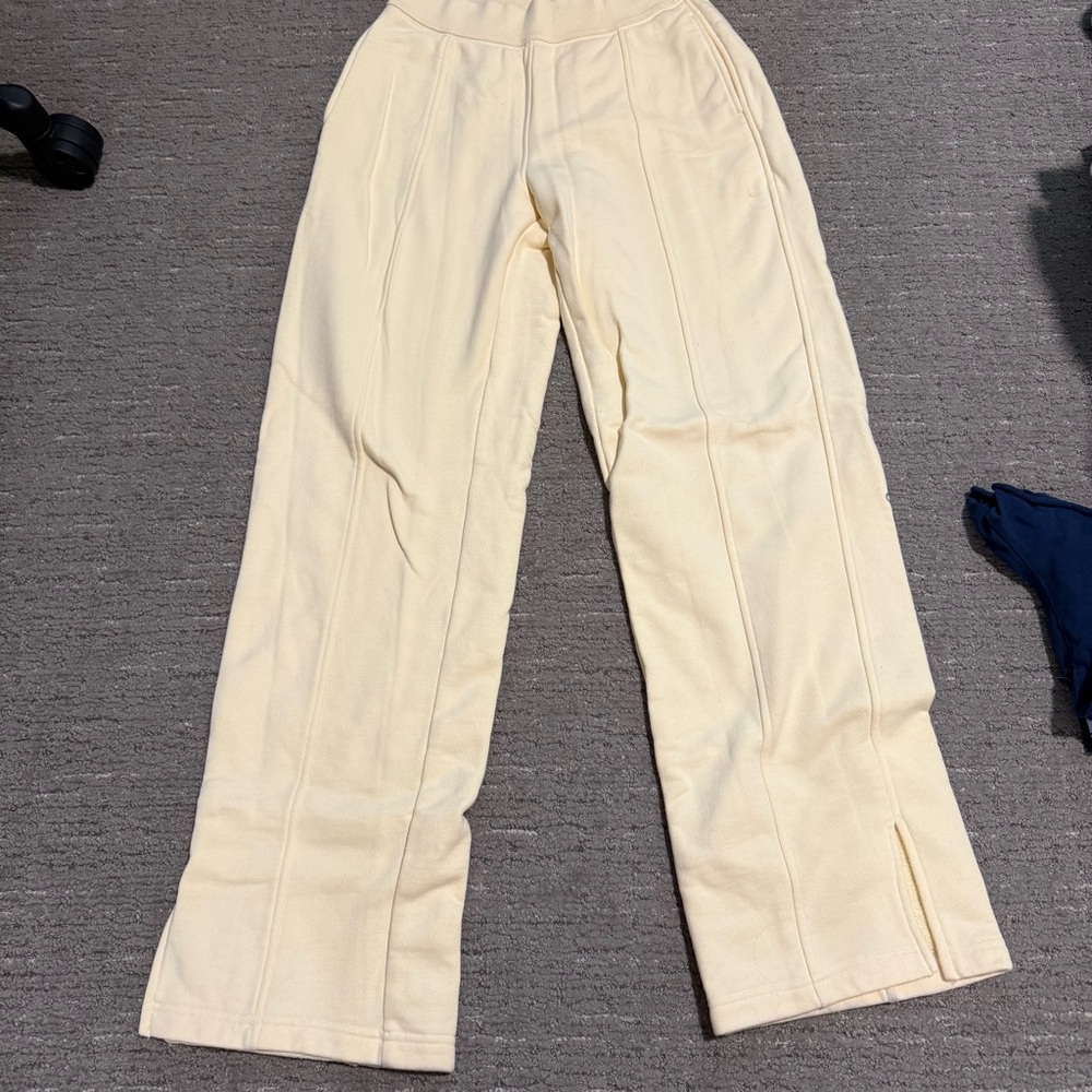 ALO Butter yellow Wide-Leg Pants
